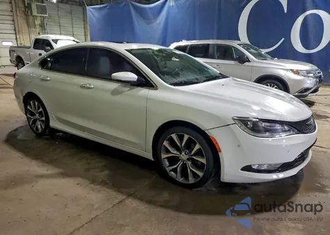 2015 Chrysler 200 C z USA, uszkodzony, nr VIN 1C3CCCEG0FN643380